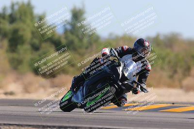 media/Nov-06-2022-SoCal Trackdays (Sun) [[208d2ccc26]]/Turn 7 Set 2 (1050am)/